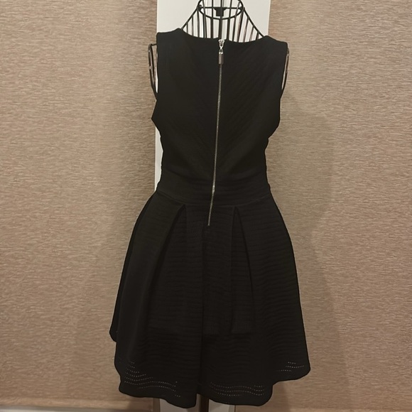 J LO Jennifer Lopez black Pointelle fit and flare dress - Picture 5 of 7